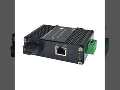 Mini Industrial 100/1000BASE-X à 10/100/1000BASE-T 30W PoE + Convertisseur de médias Prend en charge le plein / demi-dupl