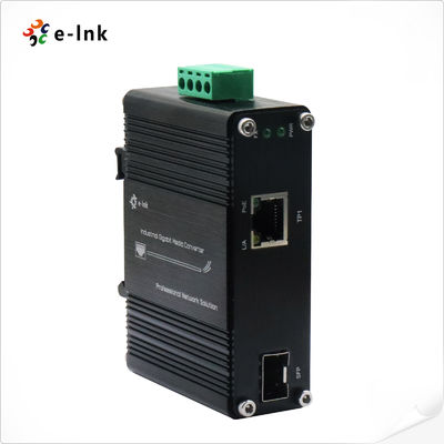 quality Mini industriel 100/1000BASE-X SFP à 10/100/1000BASE-T 30 W PoE+ convertisseur de médias factory